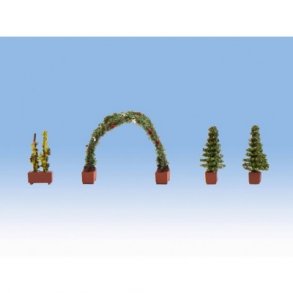 14022 NOCH  Rosenbue 2 thuja og en rose. H0