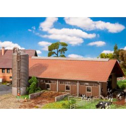 130546 FALLER. 1 stk stald af nyere dato. H0.