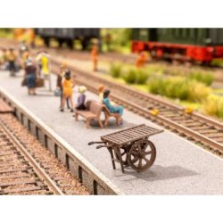 13700 NOCH Perron krre. H0.