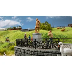 14209 NOCH. Smedemester gelnder. 12 stk. i alt 111,6 cm. H0.