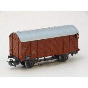 AH 4506 MRKLIN. Lukket godsvogn med baglys. H0. Brugt