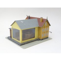 NI 1000. Ukendt Bryggeri. Mler ca. 18 x 16 H 11,5 cm. H0. Brugt