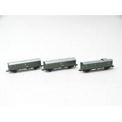 IHD Person tog. TRIX. St med 3 vogne. N. Brugt