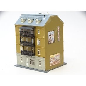 IHD 1014 POLA. Byhus. N. Brugt