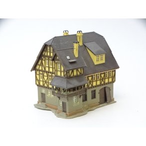 IHD 1005 VOLLMER. Strre sydlandsk hus. N. Brugt