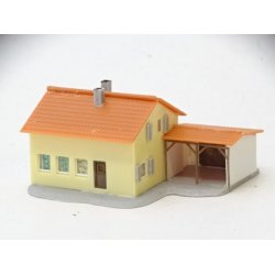 IHD B-22 FALLER. Et parcelhus. N. Brugt