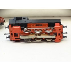 FV 0981 MRKLIN. St med lokomotiv og 2 vogne samt skinner. H0. Analog. Brugt