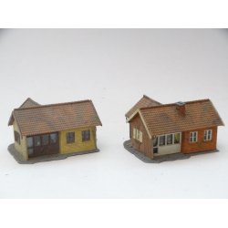 JBL 501 Heljan. 2 parcelhuse. H0. Brugt.