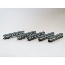 IHD DB Intercity. TRIX.  5 vogne. N. Brugt.