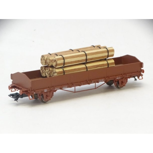 PK 24514. TRIX. St med kpskinner og last. H0. Brugt