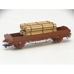 PK 24514. TRIX. St med kpskinner og last. H0. Brugt