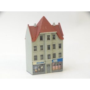 PK 6026. HELJAN. etage ejendom med Bar og Salon. H0. Brugt.