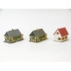 PK 6008 Heljan og andet. 3 sm huse. H0. Brugt.