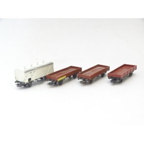 PK LOT 4 MRKLIN. 3 vogne i mindre pn stand. H0. Brugt