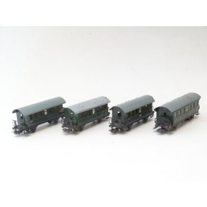 PK LOT 2 MRKLIN. 4 vogne i mindre pn stand. H0. Brugt