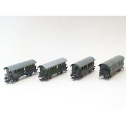 PK LOT 2 MRKLIN. 4 vogne i mindre pn stand. H0. Brugt