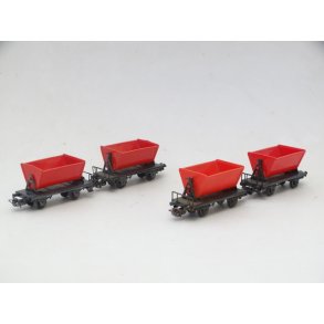 Pk Lot 15. 4 x 4513. MRKLIN. 4 stk tipvogne. H0. Brugt