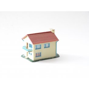 CL 5076 UKENDT. To etagers hus. N. Brugt