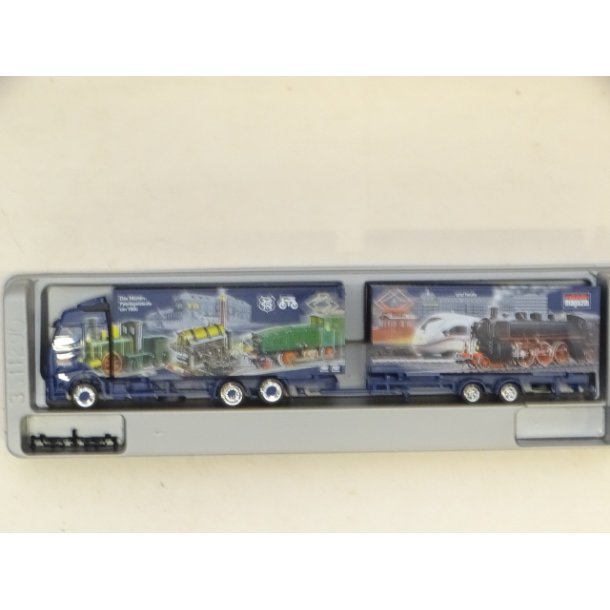 FV VOLVO 2004 HERPA. Volvo malet med Mrklin Magasin. H0. Brugt