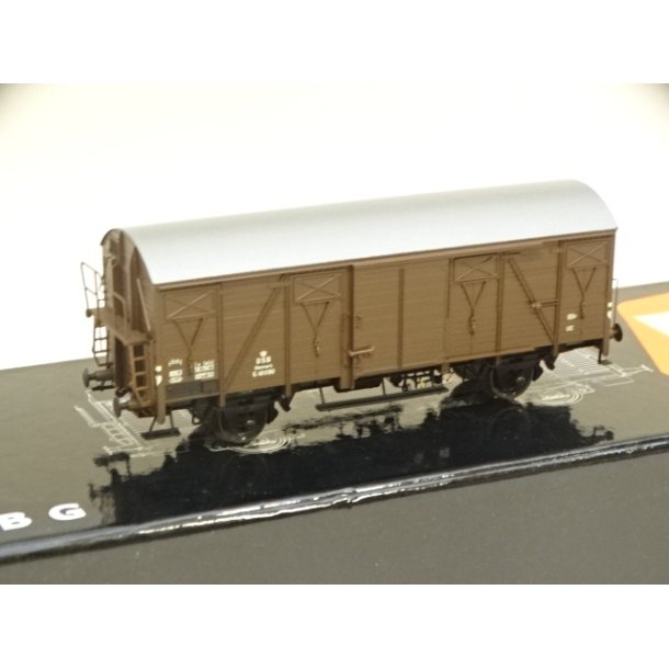 OP 0603. MCK. DSB G 40090. Lukket godsvogn med s�lvtag. H0. Brugt