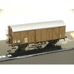 OP 0604. MCK. DSB G 40559. Lukket godsvogn med s�lvtag. H0. Brugt