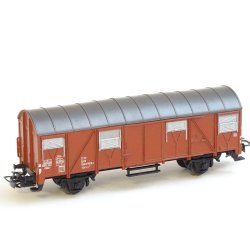 Kir 4627 MRKLIN Lukket godsvogn. H0. Brugt