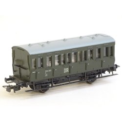 Kir 5/6516/010 PIKO. St med 3 DR passagervogne. H0. Brugt