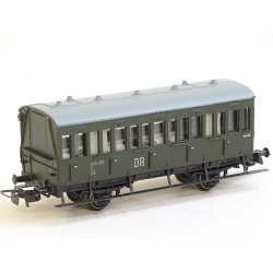 Kir 5/6516/010 PIKO. St med 3 DR passagervogne. H0. Brugt