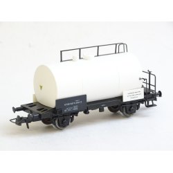 Kir 61/97 KLEIN. Tankvogn med graffiti p den ene side. H0. Brugt