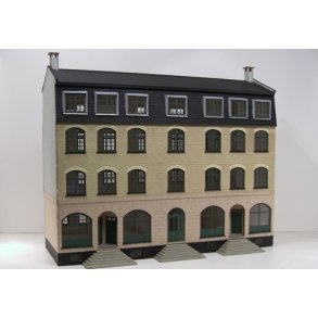 01-100 By ejendom med forretning H0